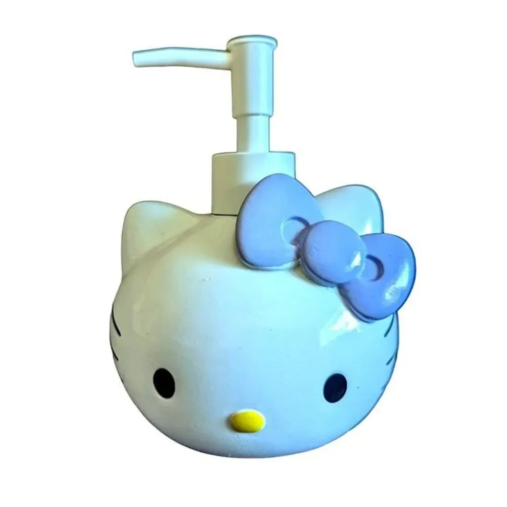 Hello Kitty Soap Dispenser White Purple Bow Plastic Design 6 x 4 x 3.5 inch